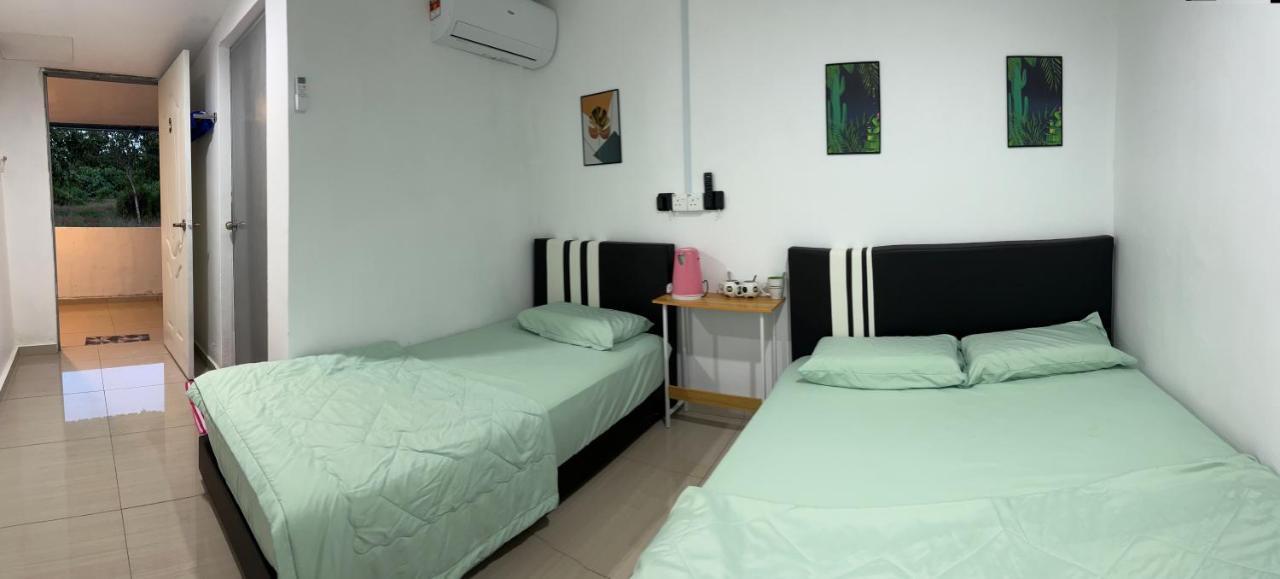 Sungai Endau Bilik Homestay Kuala Rompin Bagian luar foto